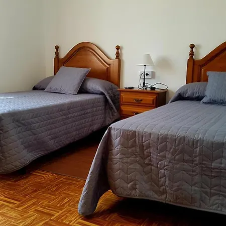 Pension San Roque Caldas De Reis * Caldas De Reis